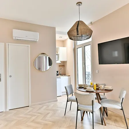 Apartman Charming, Cozy And Air-conditioned 17 Párizs